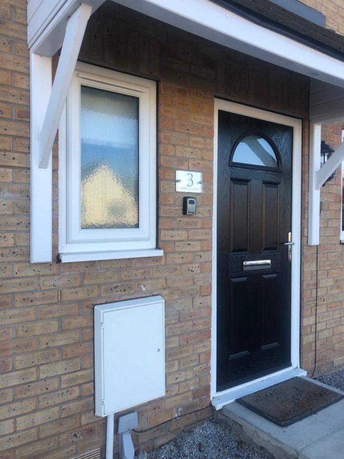 Barber House, Hoyland With Two Allocated Parking Spaces エクステリア 写真
